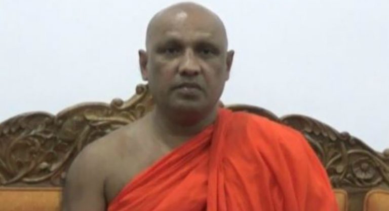 බුදු දහමට අපහාස කළ පාලකයන්ට ජනතාව පිළිතුරු දුන්නා