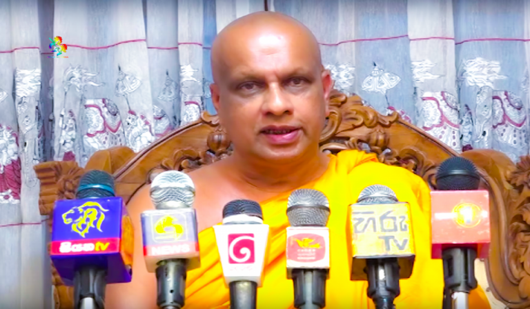 අගමැති සහ ඇමතිවරු ඉල්ලා අස්විය යුතුයි