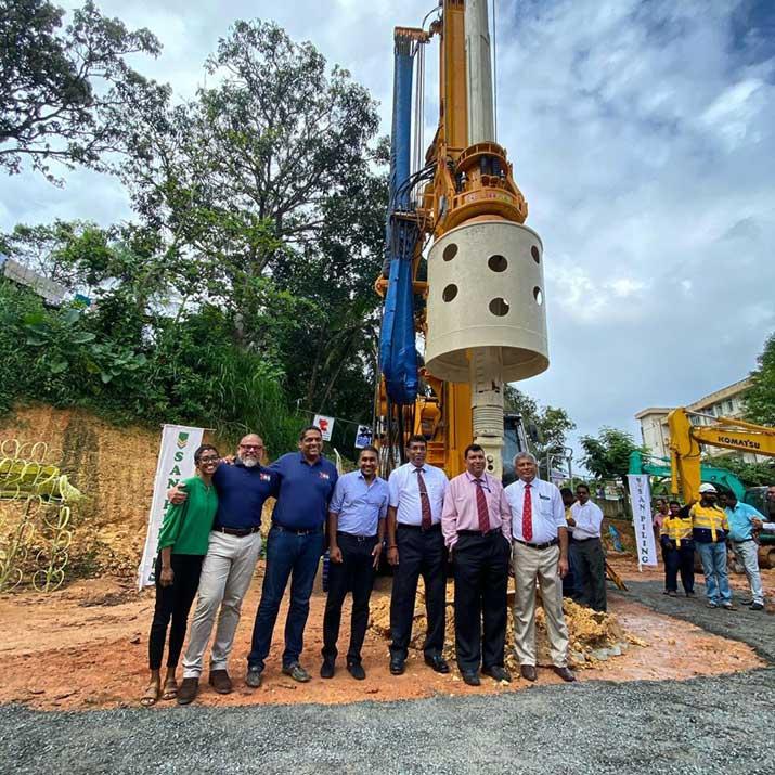 මහේල – සංගාගේ පිළිකා රෝහලේ ඉදිකිරීම් අරඹයි ( ඡායාරූප)