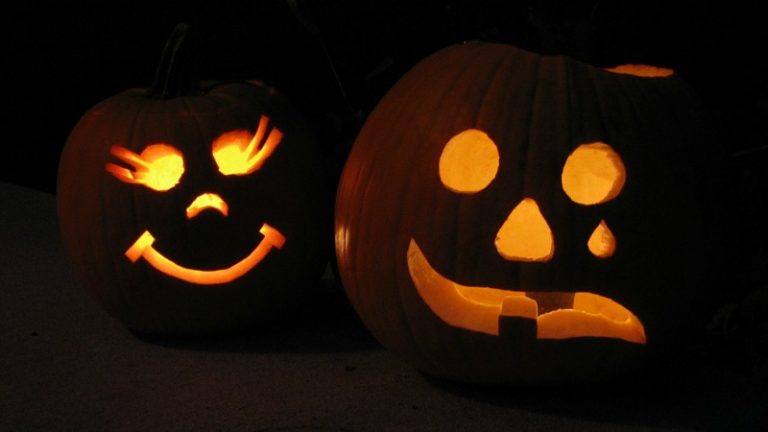 මළවුන්ගේ දිනය වෙනුවෙන් ලොව පුරා සැමරුම් සංවිධානය වෙයි