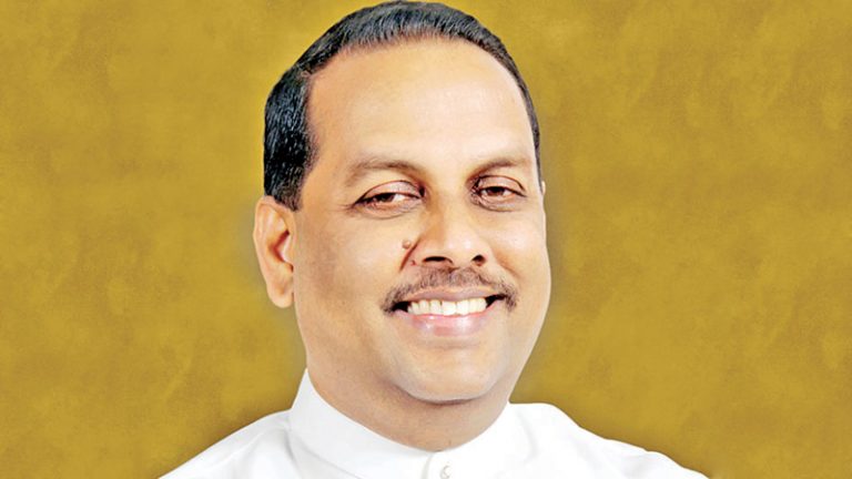 ශ්‍රීලනිපය එජාපය එක්ක එකතු වුණානම් මොකද වෙන්නේ