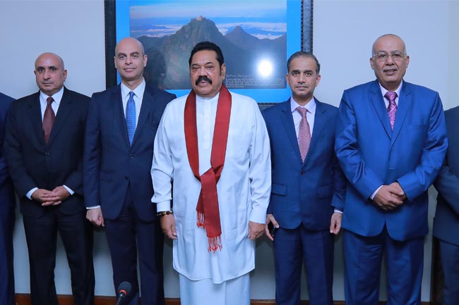 මැද පෙරදිග රටවල තානාපතිවරුන් හා අගමැති හමුවෙයි