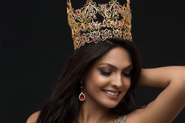ලෝක විවාහක රූ රැජිණ කිරුළ වසර 35කට පසු ලංකාවට