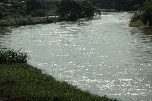මහවැලි ගඟේ ජල මට්ටම ඉහළට