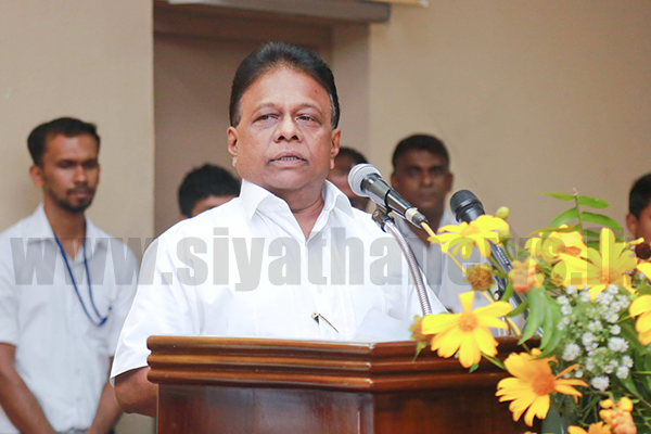 සහෝදර භාෂාවන් එකිනෙකා හරිහැටි නොදැන සිටීම ලැජ්ජාවට කරුණක්
