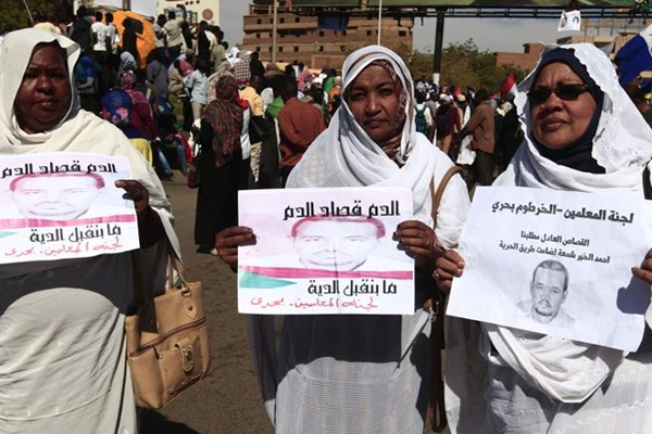 ඝාතනයක් සම්බන්ධයෙන් සුඩා‍නයේ බුද්ධි අංශ නිලධාරීන් 29කට මරණ දඬුවම