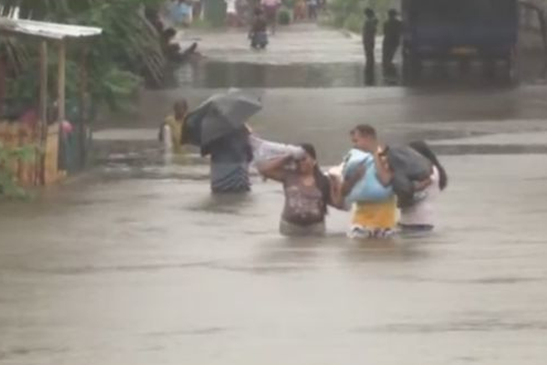 අයහපත් කාලගුණයෙන් 2200කට පීඩා