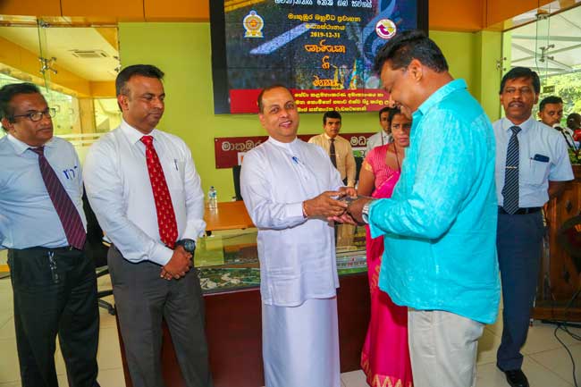 ජනවාරි 15න් පසු බස්වල ඝෝෂාකාරී සංගීතය නතර කරන්න