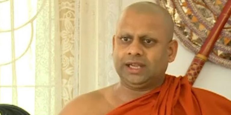 රජෙක් හැදුවේ වැඩ කරන්න