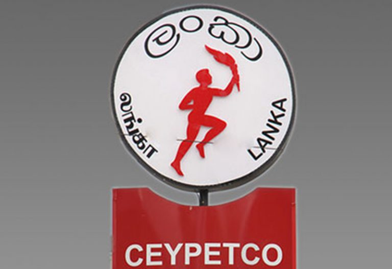 අමෙරිකා, ඉරාන අර්බුදය නිසා මෙරට ඉන්ධන සැපයුමට බාධාවක් නෑ