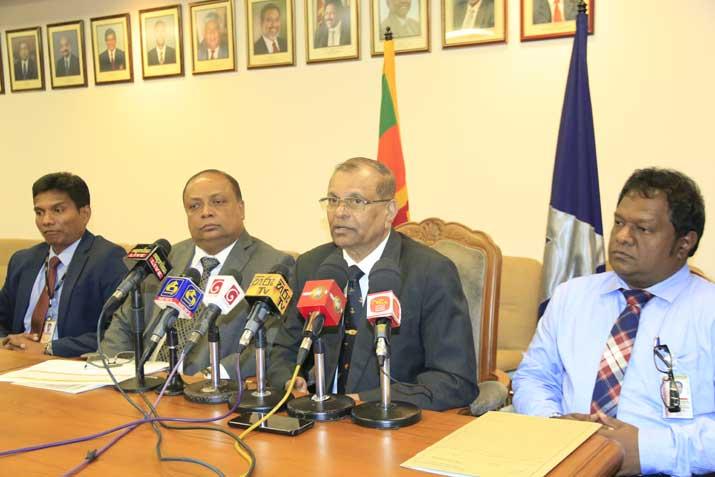 කොරෝනා කටුනායකින් දිවයිනට පැමිණිම සම්පුර්ණයෙන්ම පාලනය කළා