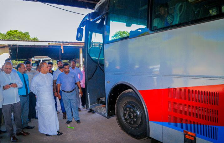 ලක්දිව ඉංජිනේරු සමාගම නවීකණය කළ බස් රථ ලංගමට භාර දෙයි