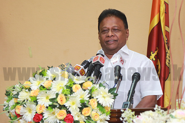 පිරිවෙන් අංශය දෙපාර්තමේන්තුවක් ලෙස ස්ථාපිත කරන්න යෝජනාවක්