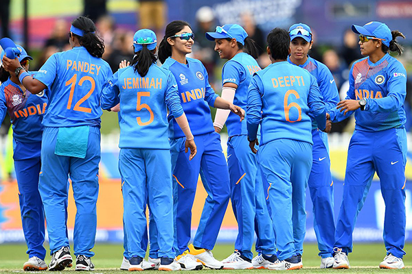 ICC කාන්තා ලෝක කුසලාන අවසන් වටයට ඉන්දියාව සුදුසුකම් ලබයි