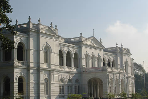 සියලු ජාතික කෞතුකාගාර වැසෙයි