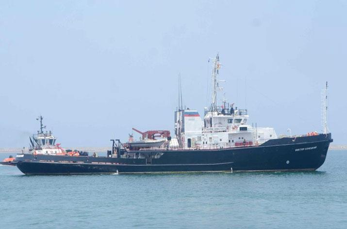 රුසියානු නෞකා 2ක් කොළඹ වරායට සේන්දු වෙයි