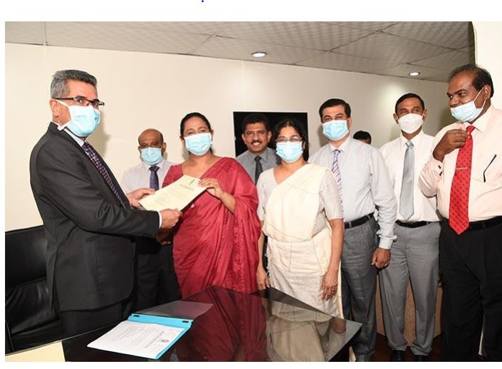 මේජර් ජනරාල් සංජීව මුණසිංහ සෞඛ්‍ය අමාත්‍යාංශයේ ලේකම්ධූරයේ වැඩ බාර ගනී