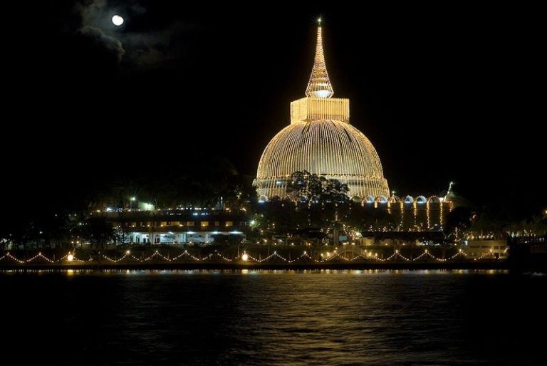 වෙසක් උත්සවය සැමරීමේදී අනුගමනය කළයුතු උපදෙස් මාලාවක්