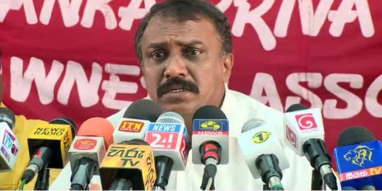 පෞද්ගලික බස් සේවා වැඩ වර්ජනය කල් යයි