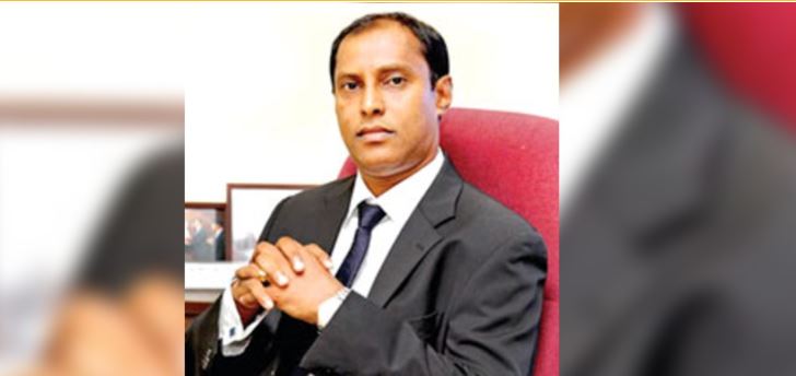 කොරෝනා නිසා රට සිටින ලාංකිකයින් 20,000කගේ රැකියාවලට බලපෑම්