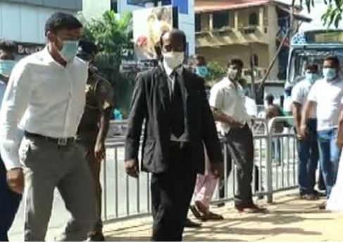 යෝෂිතගේ නඩුව ඉවත දමන්නැයි නීතිඥවරු අධිකරණයෙන් ඉල්ලයි