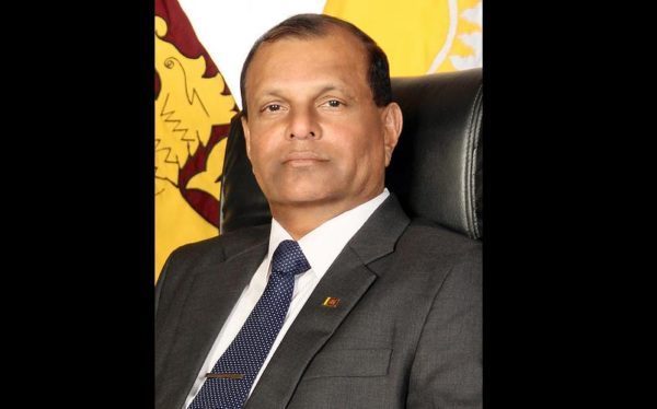 දිවයිනට ගෙන්වා ගත් ලාංකිකයන්ට තීරු බදු රහිත භාණ්ඩ මිල දී ගැනීමට අවස්ථාව