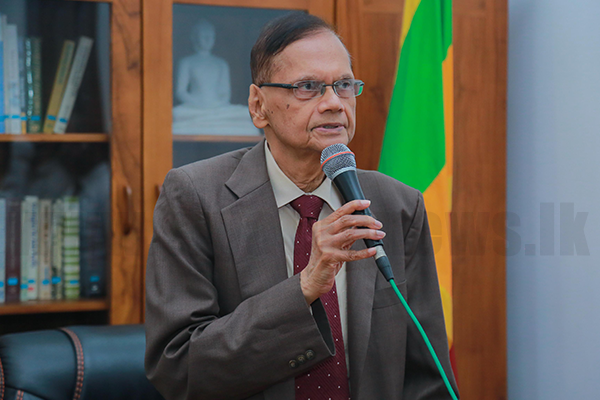 නවක වදයට කිසිදු ලිහිලක් නැති බව අධ්‍යාපන ඇමති කියයි