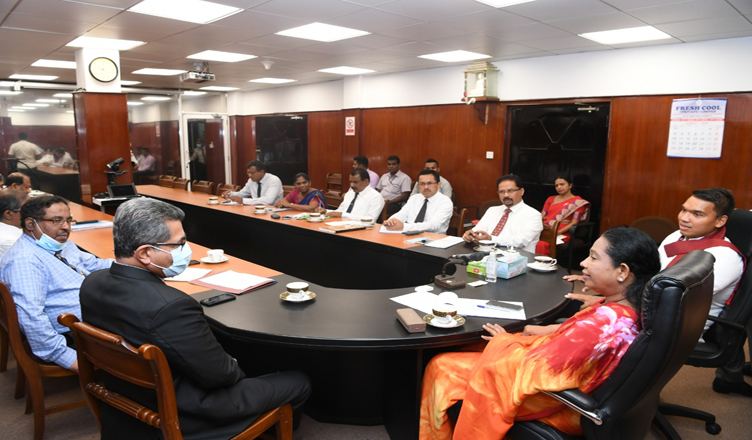 පාසල් ක්‍රීඩා තරග පැවැත්වීම පිළිබද විශේෂ සාකච්ඡාවක්
