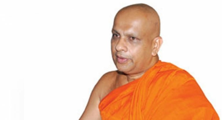 නව ආණ්ඩුක්‍රම ව්‍යවස්ථාවක් සම්මත කර ගත යුතුයි : පූජ්‍ය මැදගම ධම්මානන්ද හිමියන්