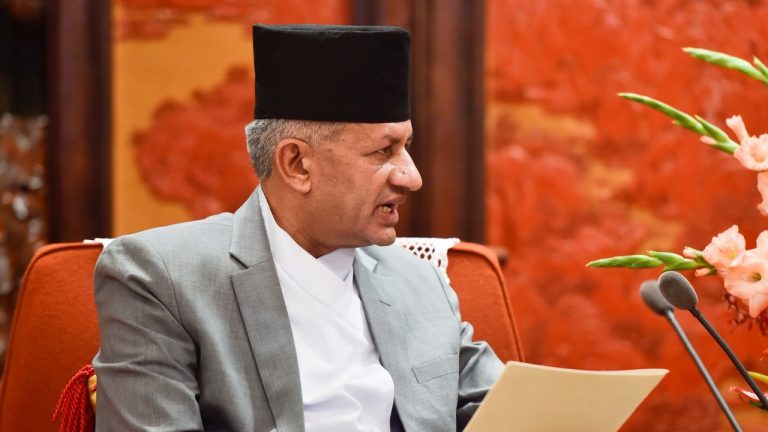 නේපාලයේ සංචාරක අමාත්‍යවරයාට කොරෝනා වැළදෙයි