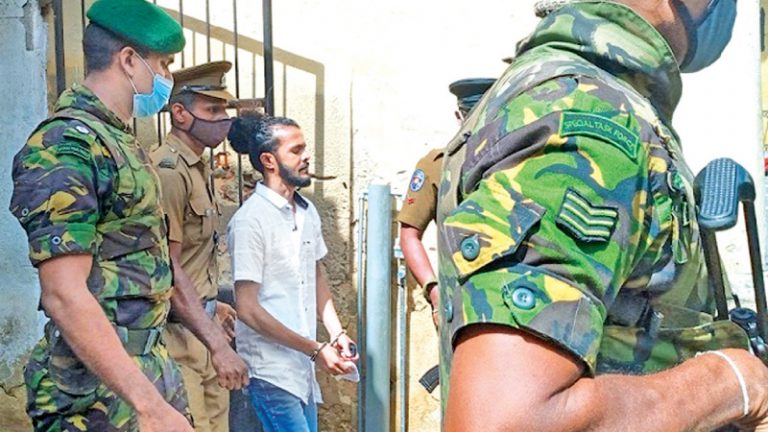 පොඩිලැසී ඇතුළු පිරිසකටත් කොරෝනා