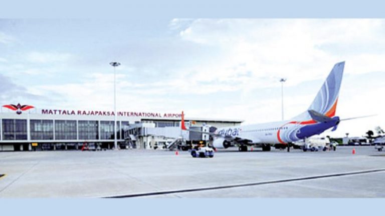 මත්තල ගුවන්තොටුපොළේ සියලු සේවකයින් PCR පරීක්ෂාවට