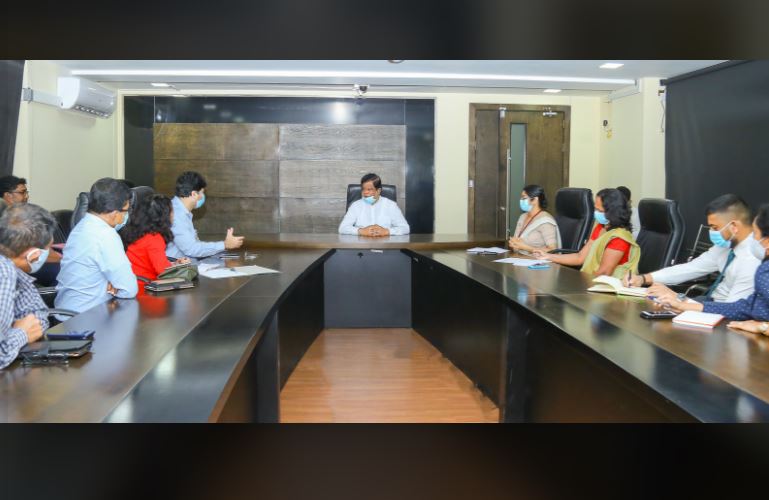 සනීපාරක්ෂක තුවාවල මිල වෙනස් වෙනවද ?