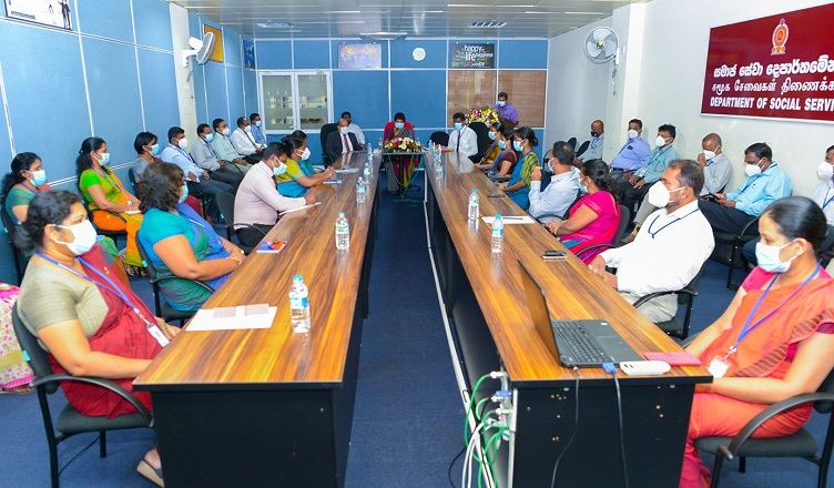 කොවිඩ් අවදානමෙන් වැඩිහිටියන් රැකීමට විශේෂ සමාජ ආරක්ෂණ ක්‍රමයක්