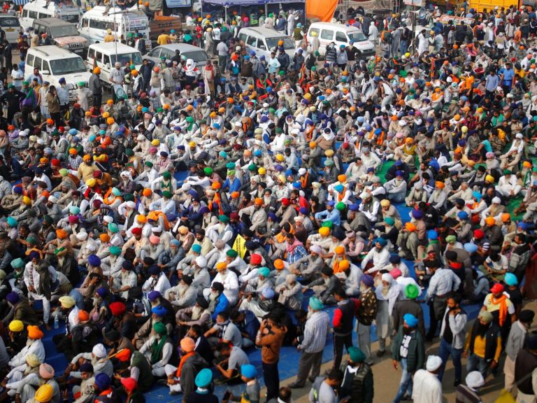 අදානි සමාගමට එරෙහිව නැගී ආ ඉන්දීය ගොවි විරෝධය : පැය 48කට අන්තර්ජාලය නවතී