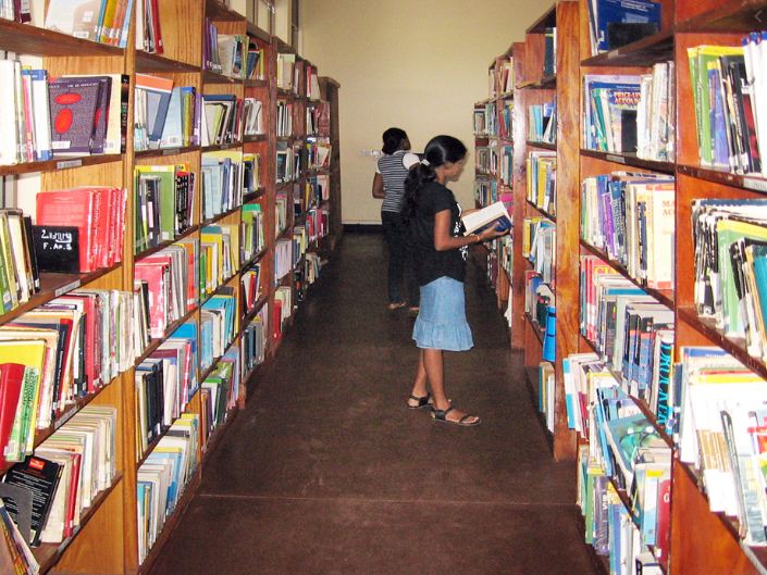 කොළඹ මහජන පුස්තකාලය පාඨකයින්ට විවෘත වෙයි