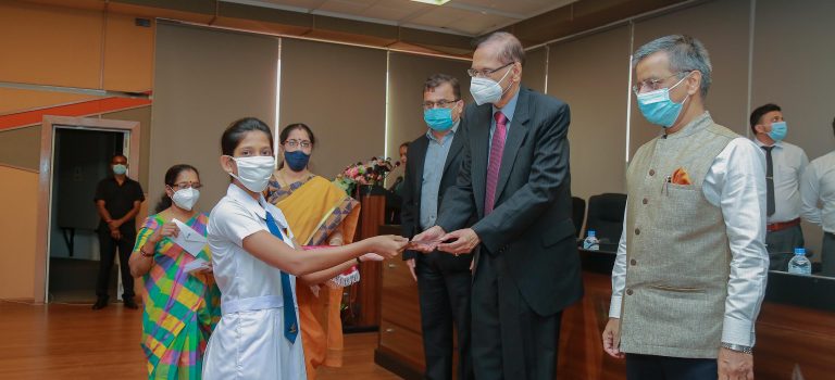 සාමාන්‍ය පෙළ ඉහළින් සමත් සිසුන්ට මහත්මා ගාන්ධි ශිෂ්‍යත්ව පිරි නැමේ