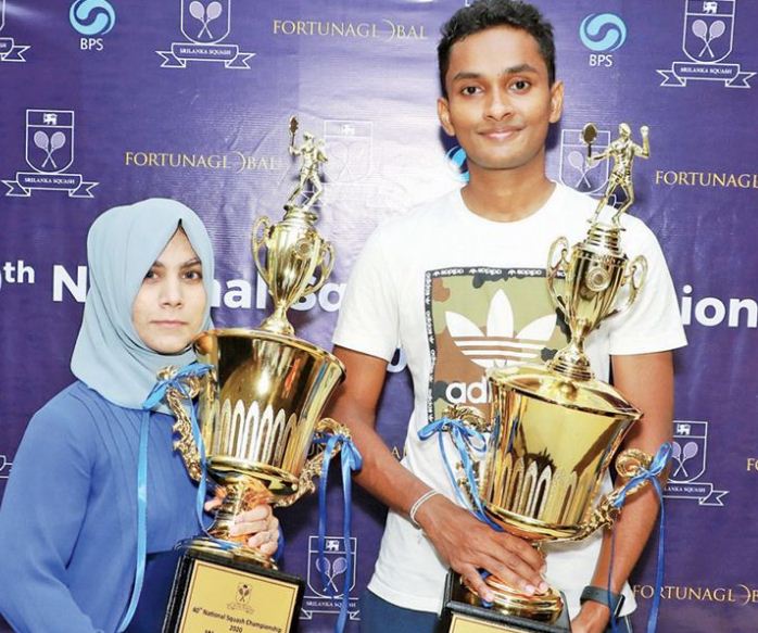 අඛණ්ඩව 8වැනි වරටත් ජාතික ස්කොෂ් ශූරතාව රවිඳු ලක්සිරිට
