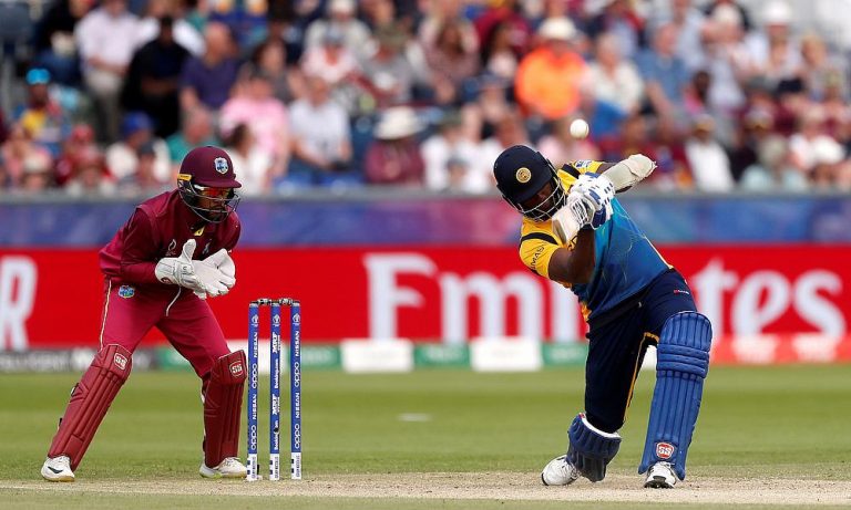 ශ්‍රී ලංකා ක්‍රිකට් කණ්ඩායමේ කොදෙව් සංචාරය නවතී