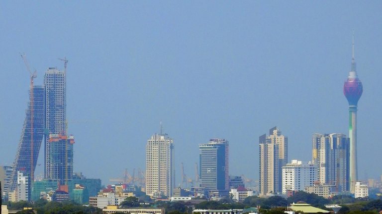 කොළඹ නගරයේ  අද සිට යළි අහඹු pcr පරීක්ෂණ
