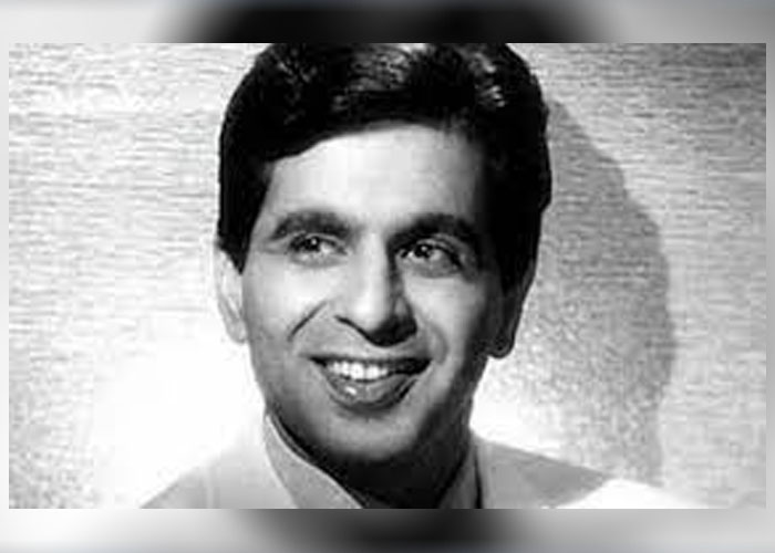 ඉන්දියාවේ ජනප්‍රිය නළු දිලීප් කුමාර් දිවි ගමනට සමුදෙයි