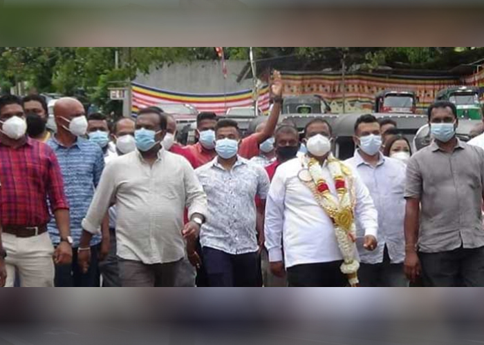 නාවලපිටිය නගර සභාවේ බල පෙරළියක්