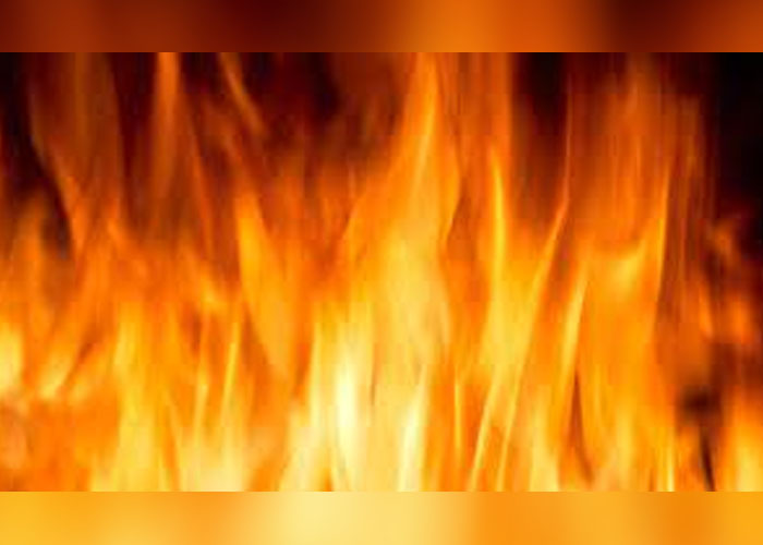 මොරටුවේ වෙළෙඳසැළක ගින්නක්