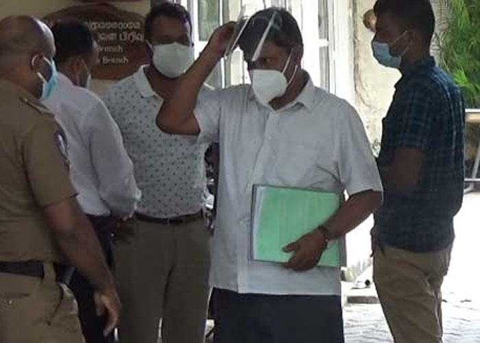 ආනන්ද පාලිතට ඇප