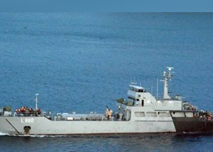 ශ්‍රී ලංකා නාවික හමුදාවට අයත් ‘ශක්ති’ නෞකාව අද කොළඹ වරායට සේන්දු වෙයි