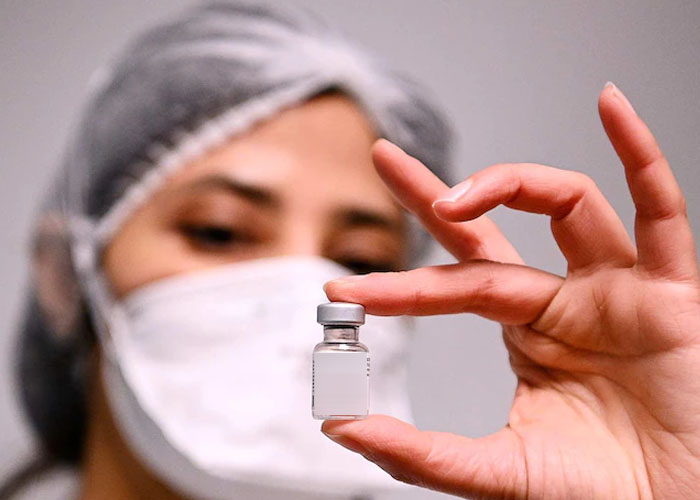 කොවිඩ් එන්නත්වලට සේලයින් මිශ්‍ර කිරීම පිළිබද  ජර්මන් හෙදියකට චෝදනා