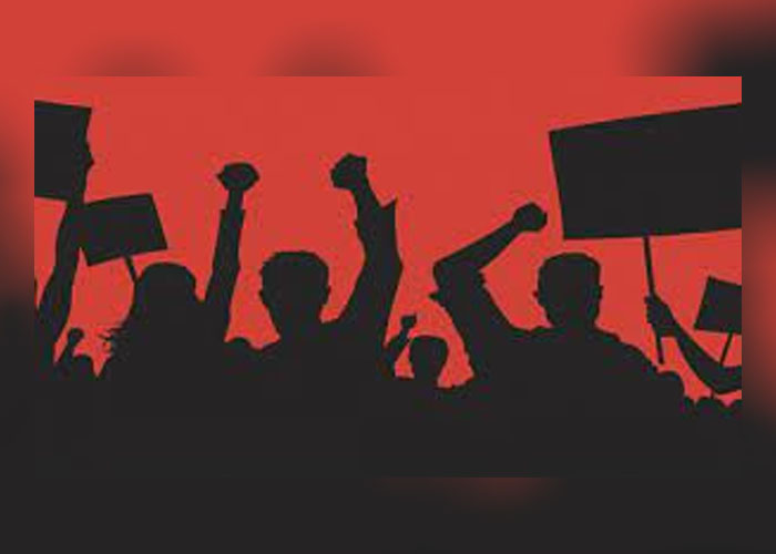 සමගි ජන බලවේගය කොලඹට – මග දිගට බාධා කිරීම්, හරවා යැවීම් රැසක්