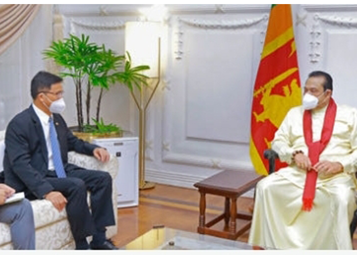 ශ්‍රී ලංකාවේ චීන තානාපති හා අග්‍රාමාත්‍ය මහින්ද රාජපක්ෂ මහතා අතර හමුවක්