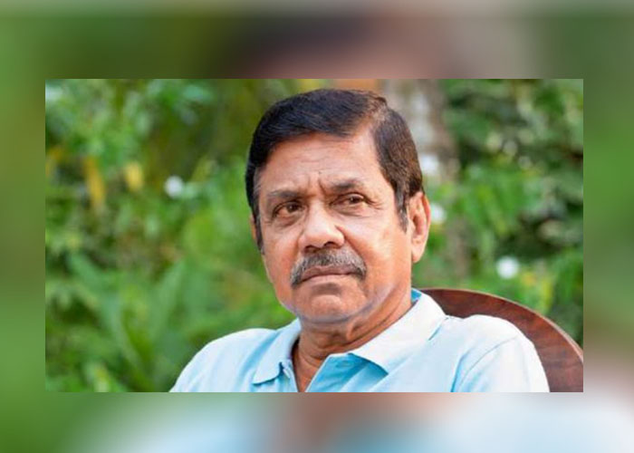 හිටපු ක්‍රිකට් නායක බන්දුල වර්ණපුර රෝහල් ගත කෙරේ