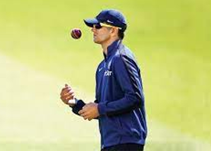 ඉන්දීය ක්‍රිකට් කණ්ඩායමට නව පුහුණුකරුවෙක්